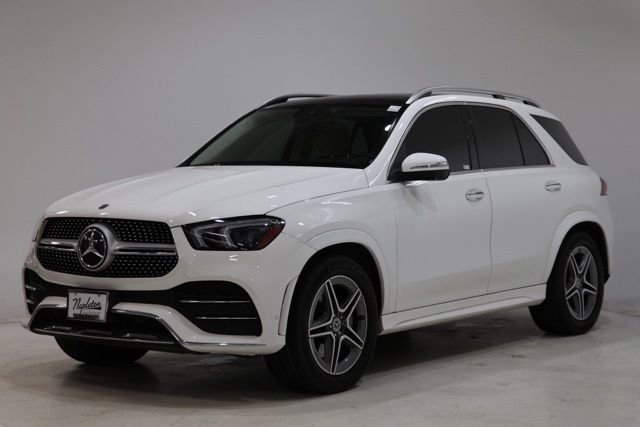 Used 2023 Mercedes-Benz GLE 450 4MATIC image 3