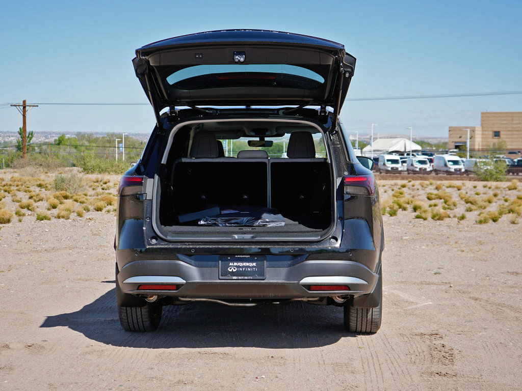 New 2026 INFINITI QX60 Luxe w/ Cargo Package image 9