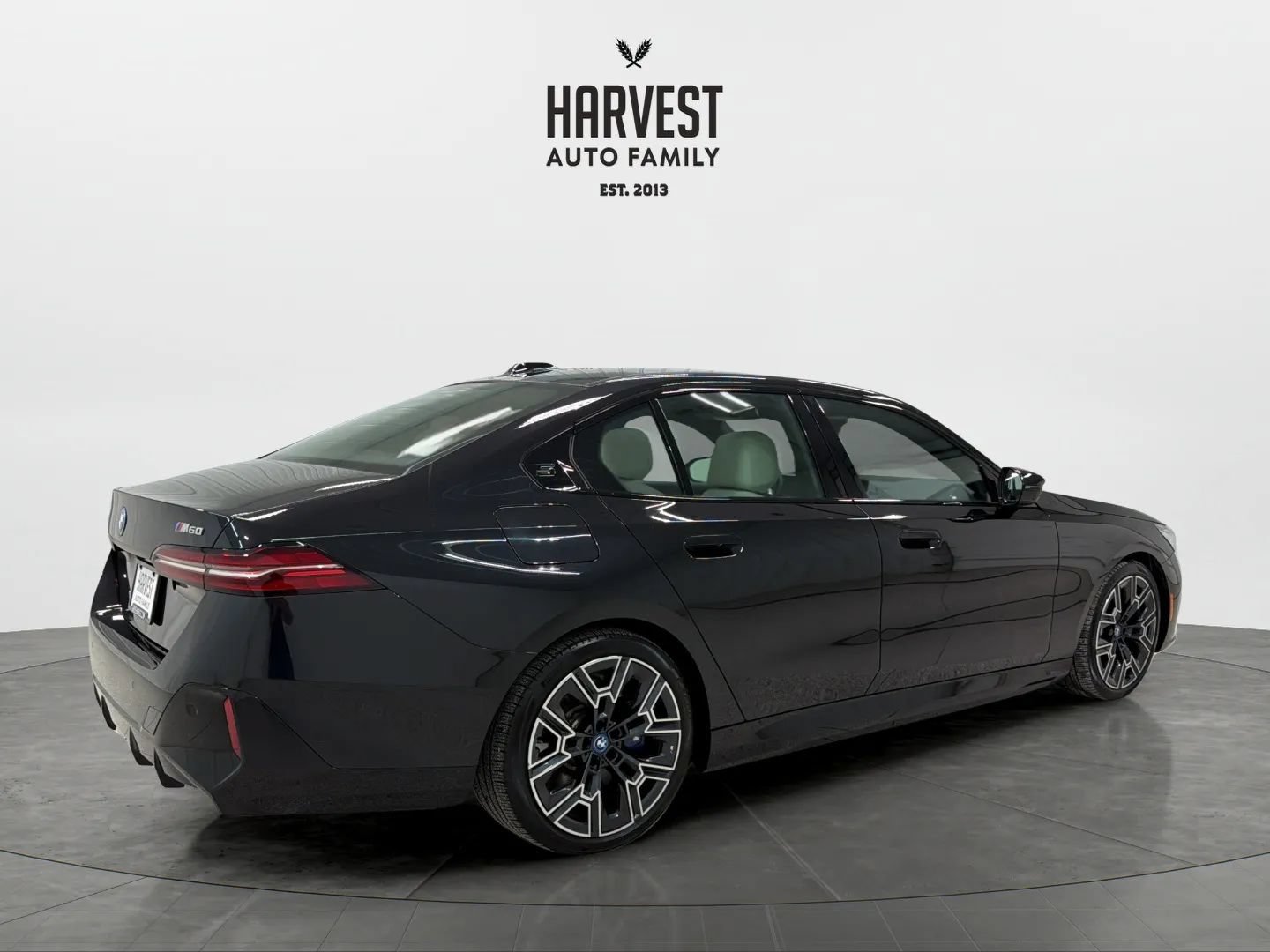 Used 2024 BMW i5 M60 w/ Premium Package AWD/4WD image 7