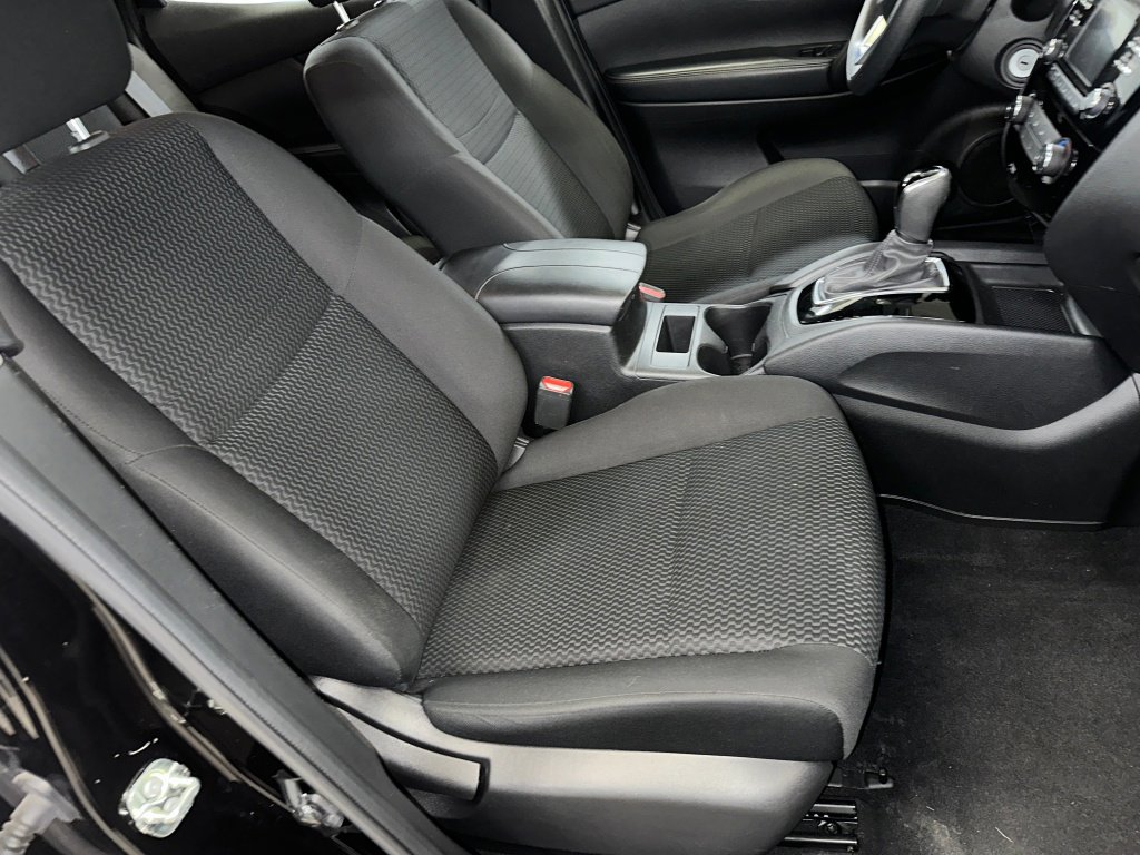 Used 2018 Nissan Rogue Sport S w/ S Appearance Package AWD/4WD image 28