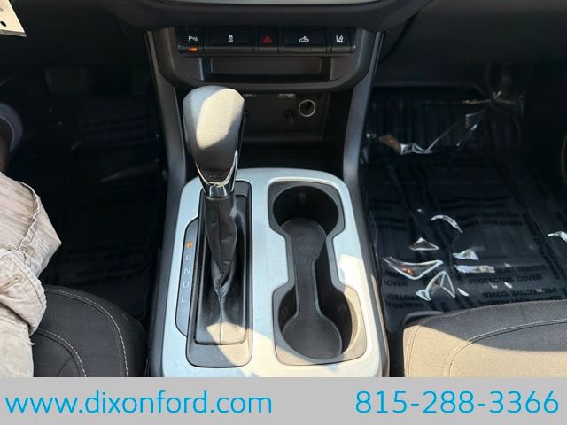Used 2022 Chevrolet Colorado LT w/ Fleet Safety Package RWD image 13