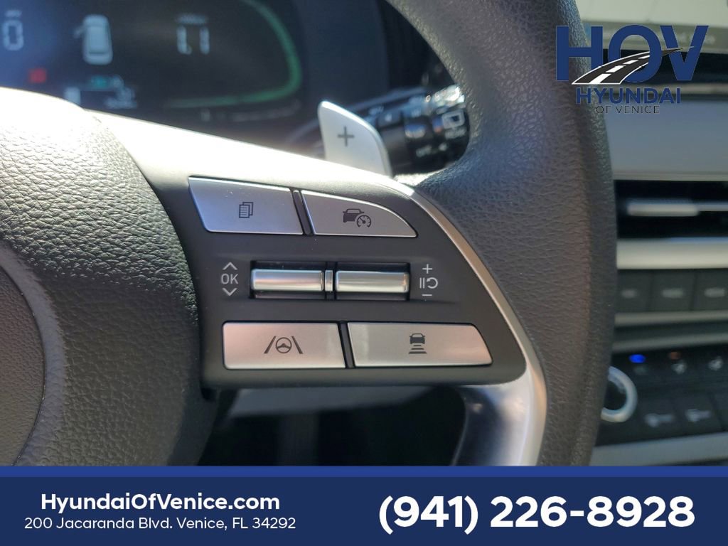 Used 2023 Hyundai Palisade SE image 34