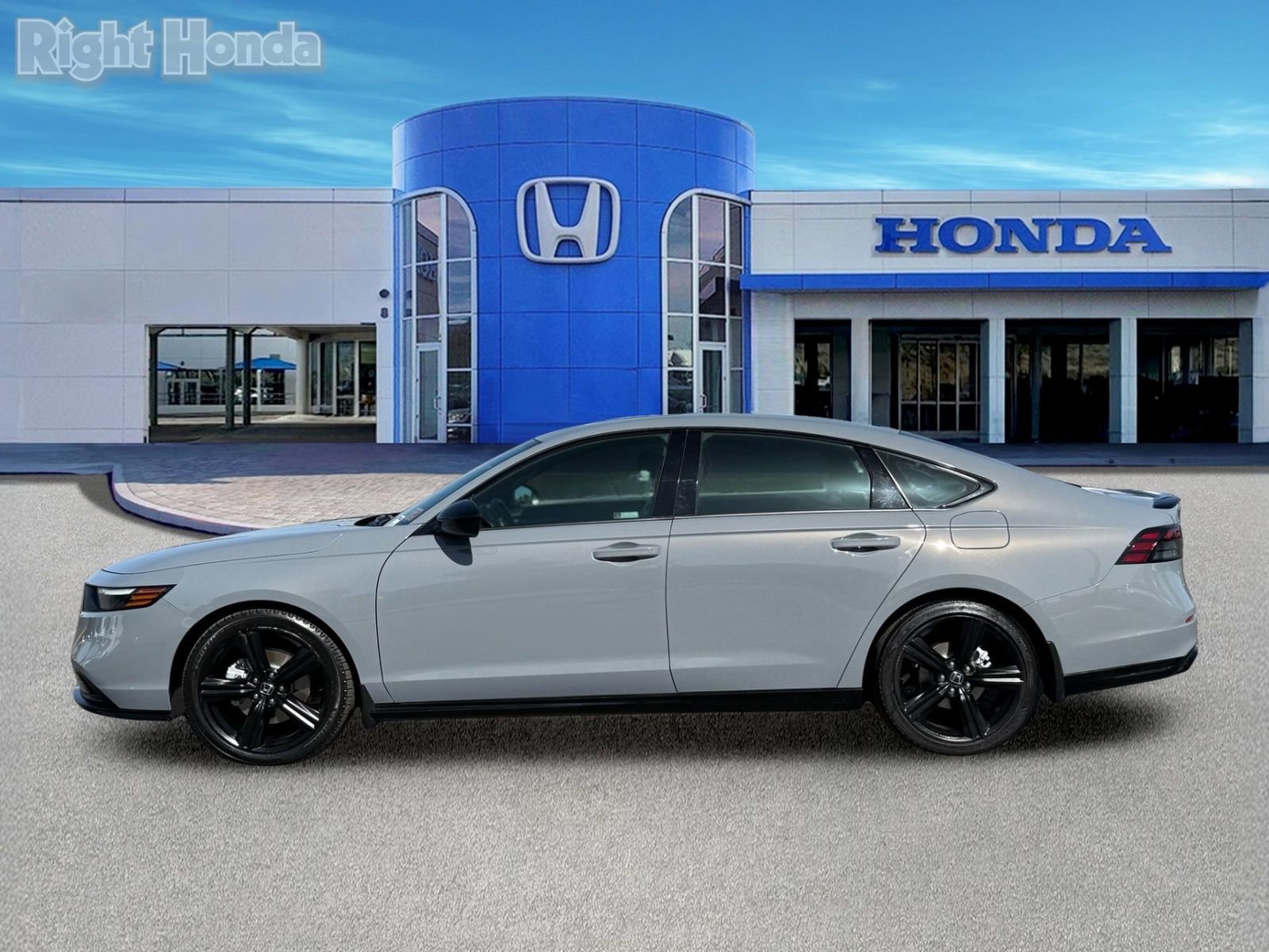 Used 2023 Honda Accord Sport image 3