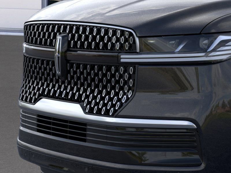 New 2025 Lincoln Navigator L Reserve image 17