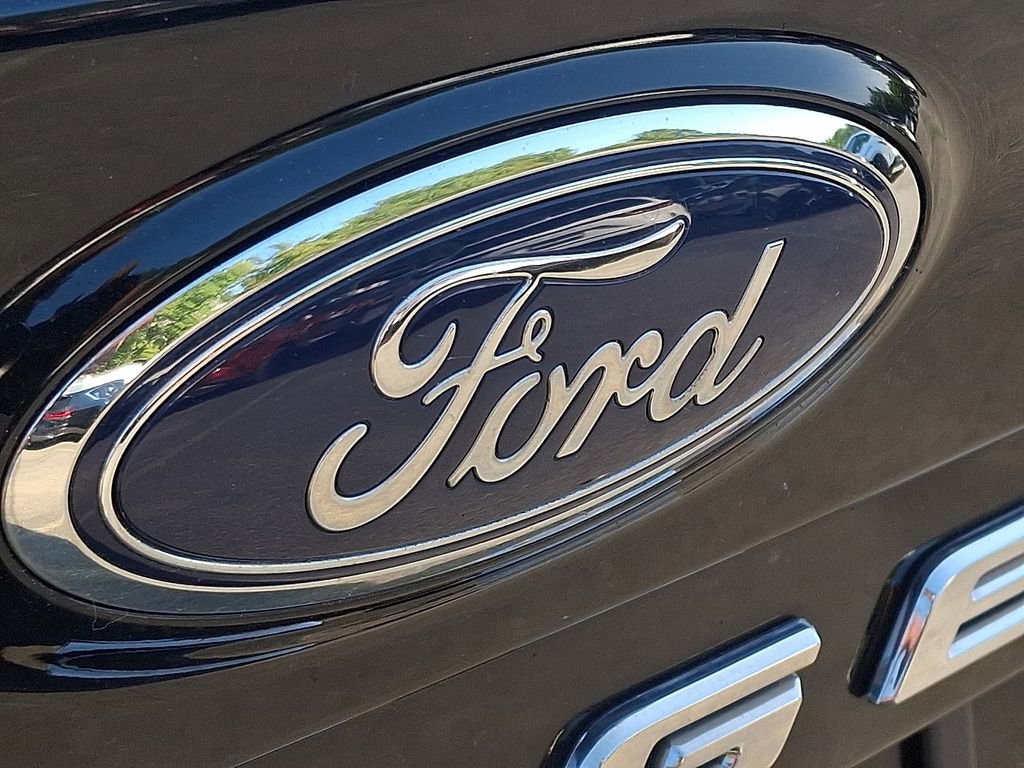 Used 2021 Ford Edge SEL w/ Convenience Package image 30