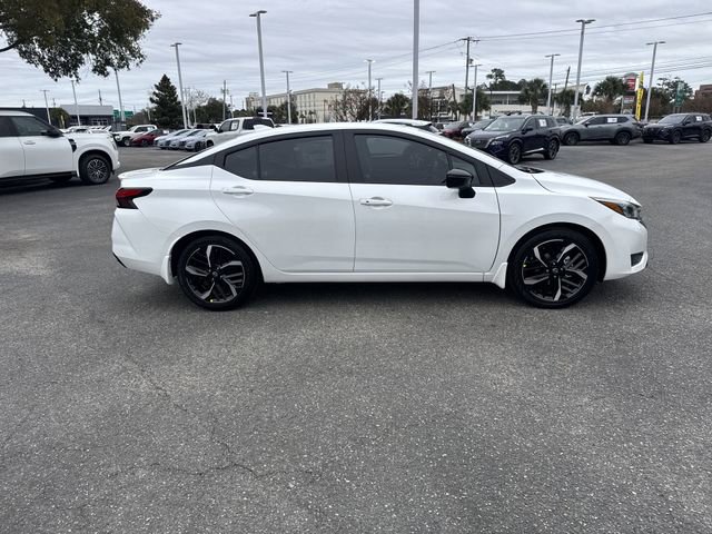 New 2025 Nissan Versa SR w/ Trunk Package FWD image 4