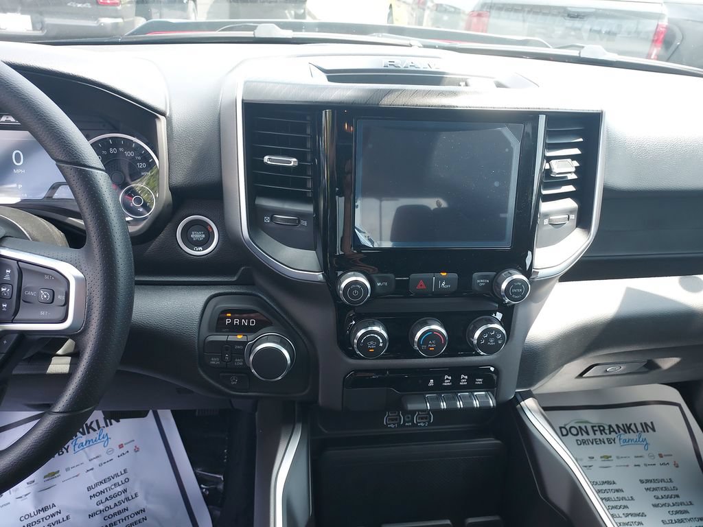 New 2026 RAM 1500 Express AWD/4WD image 20