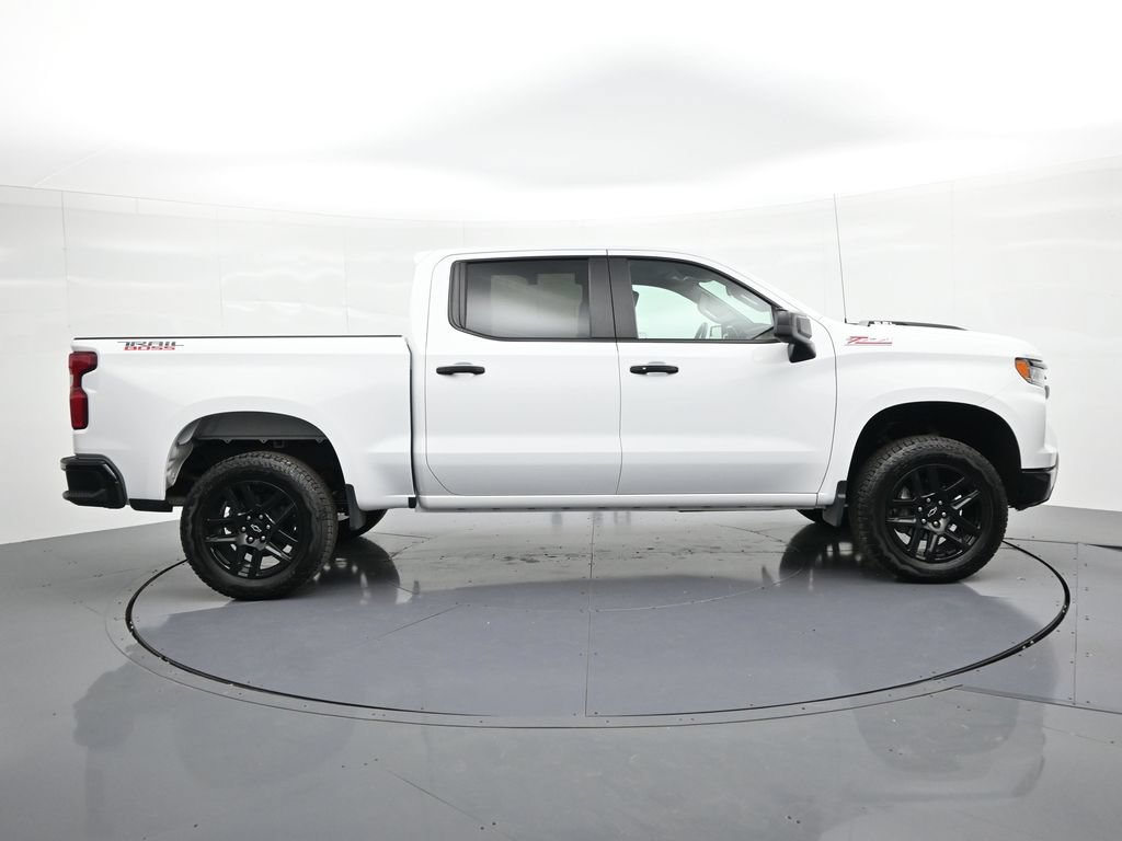 Used 2025 Chevrolet Silverado 1500 LT Trail Boss AWD/4WD image 5