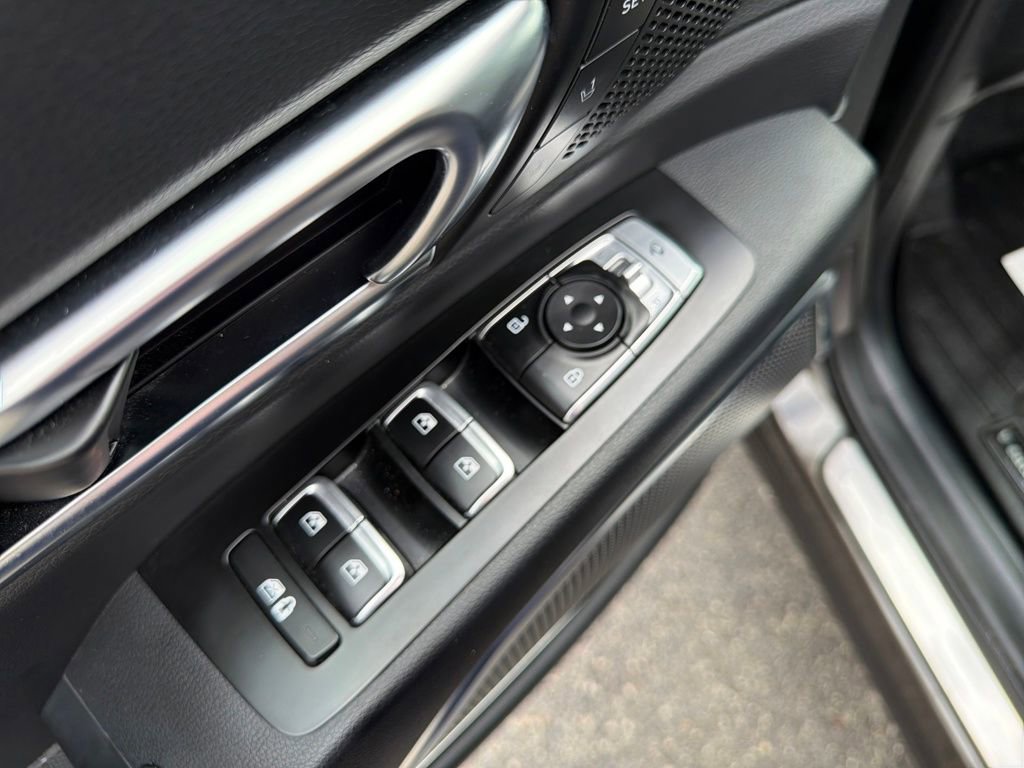 Used 2020 Kia Telluride SX w/ SX Prestige Package image 21