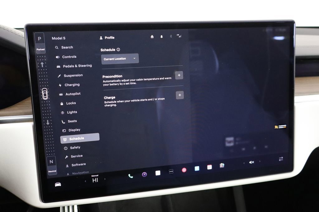 Used 2023 Tesla Model S Standard Range image 38