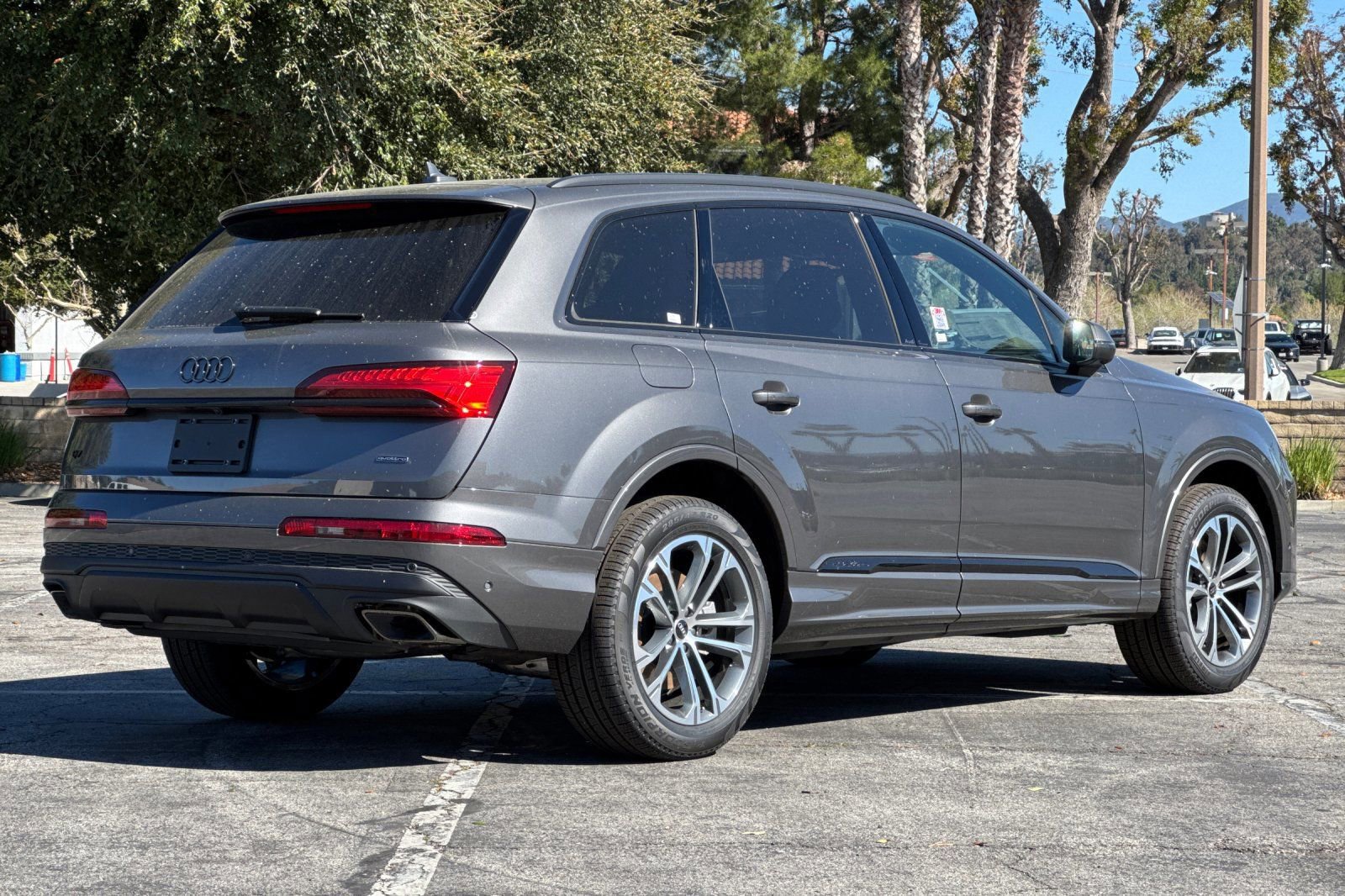 New 2026 Audi Q7 2.0T Premium image 4