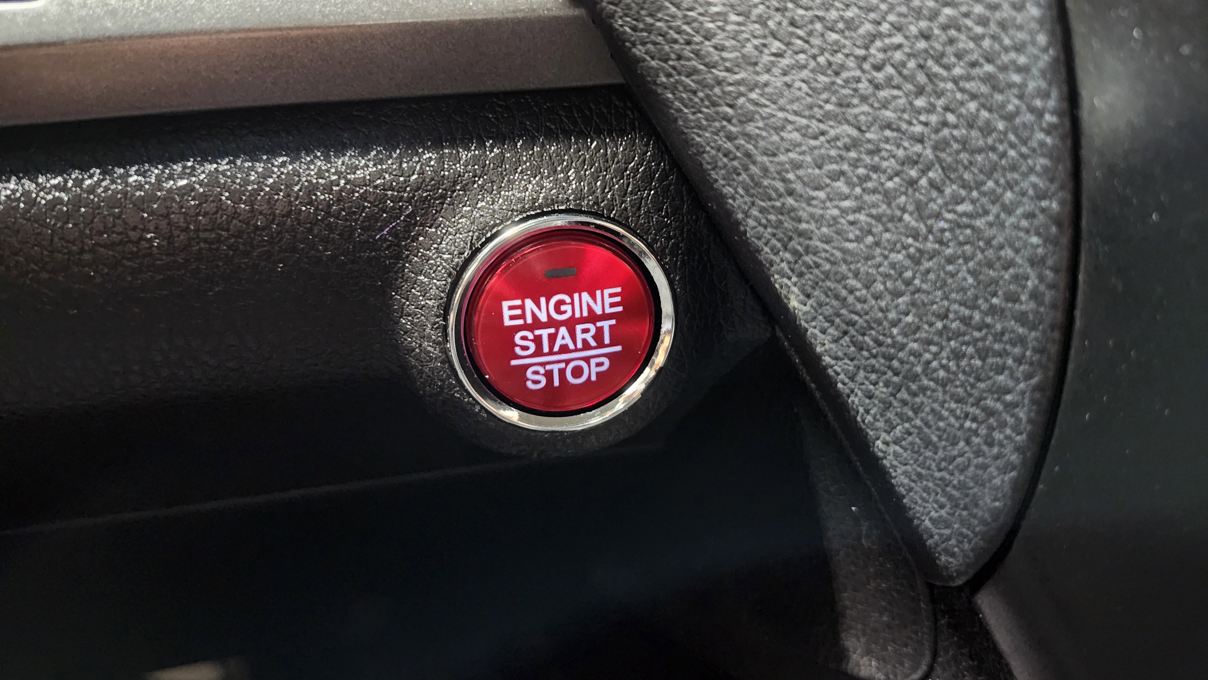 Used 2015 Acura RDX AWD w/ Technology Package image 9