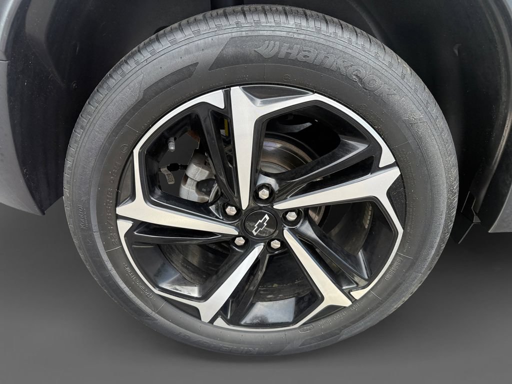 Used 2023 Chevrolet TrailBlazer RS w/ Convenience Package AWD/4WD image 10