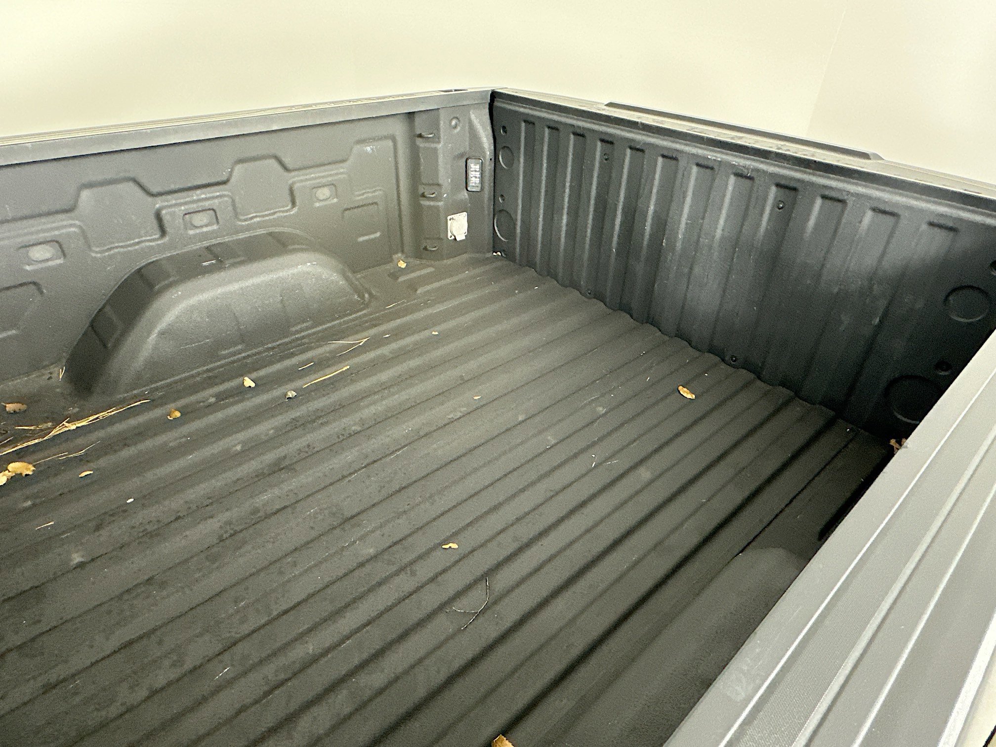 Used 2022 Chevrolet Silverado 1500 Custom w/ Rally Edition image 31