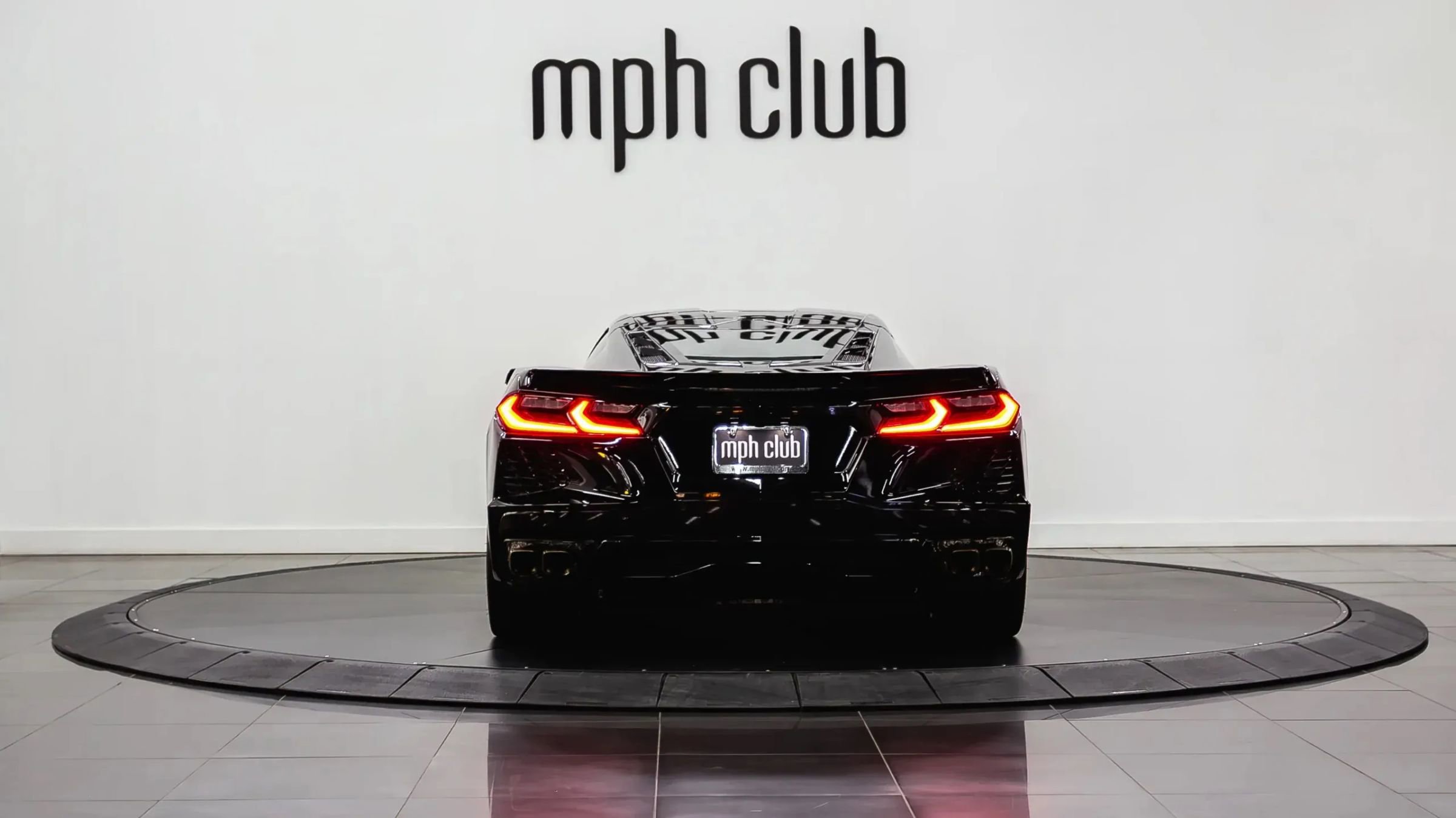 Used 2023 Chevrolet Corvette Stingray Coupe w/ 1LT image 10