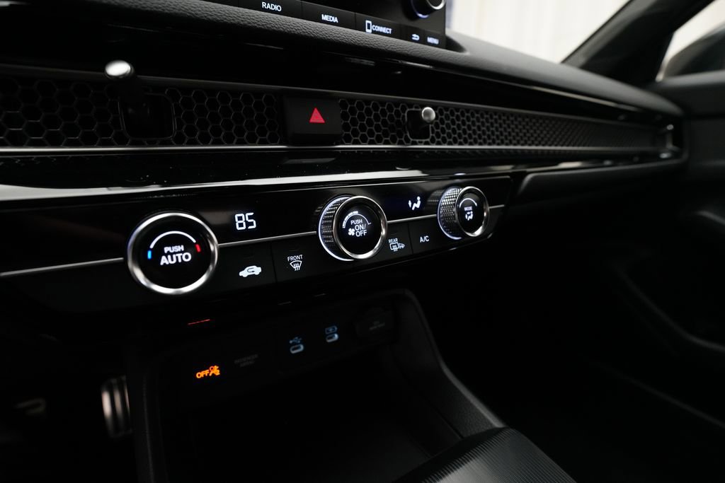 Certified 2025 Honda Civic Sport image 20