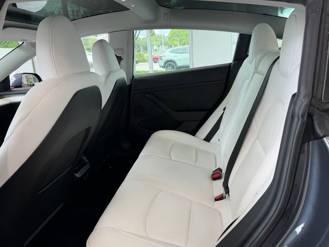 Used 2023 Tesla Model 3 Standard Range RWD image 7
