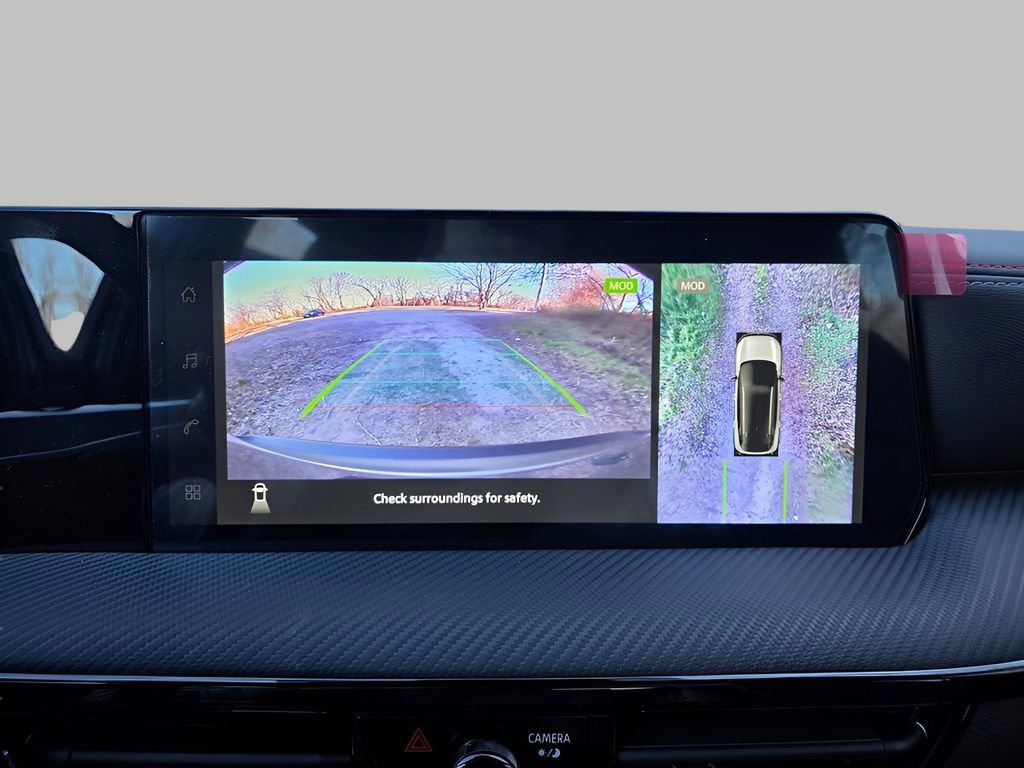 New 2026 Nissan Kicks SR w/ Cold Weather Package image 23