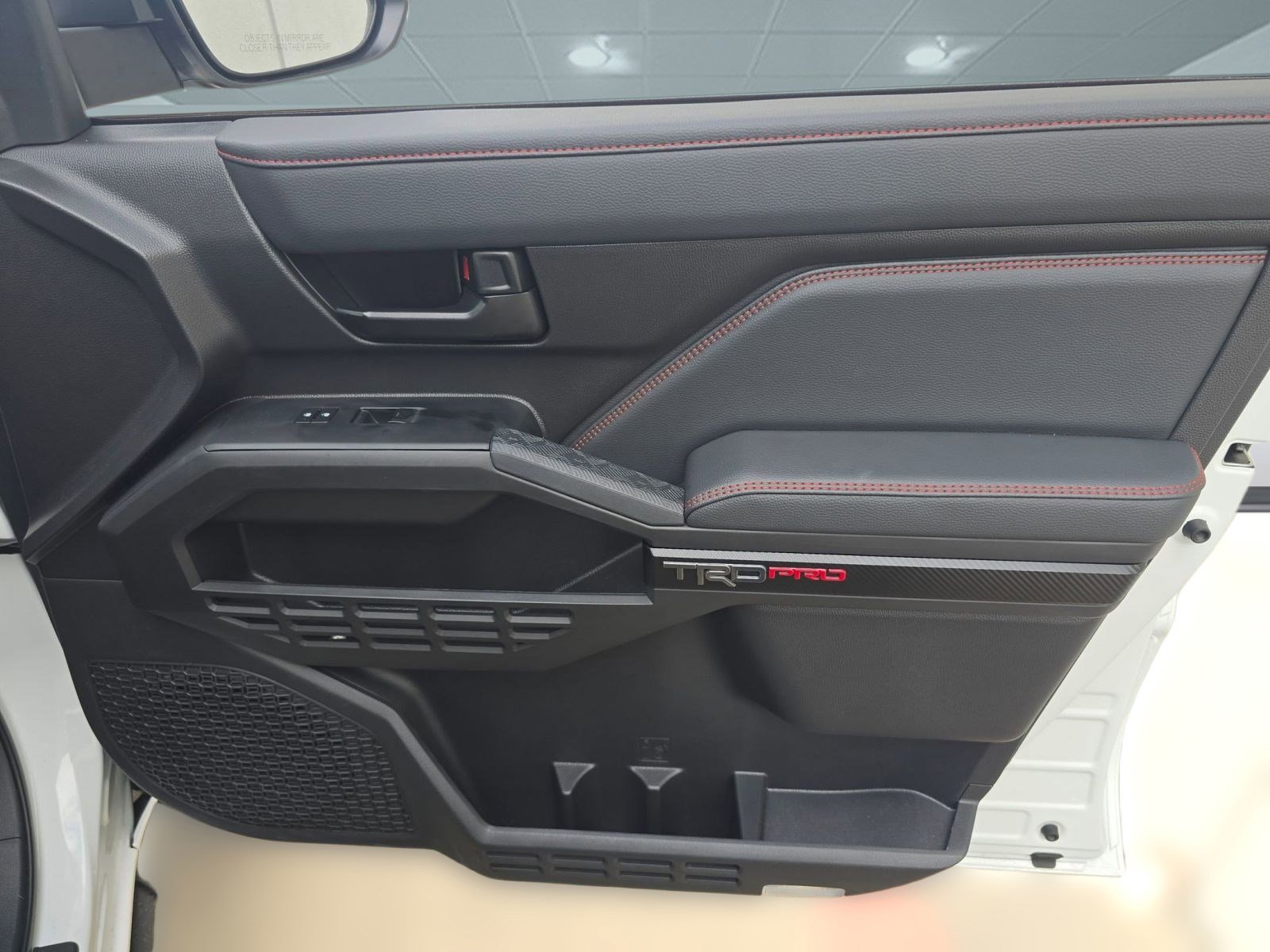 Used 2025 Toyota Tacoma TRD Pro image 31