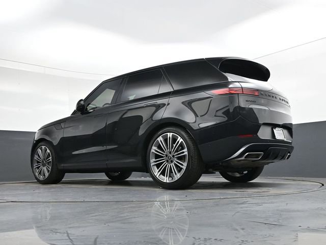 Used 2024 Land Rover Range Rover Sport SE image 33