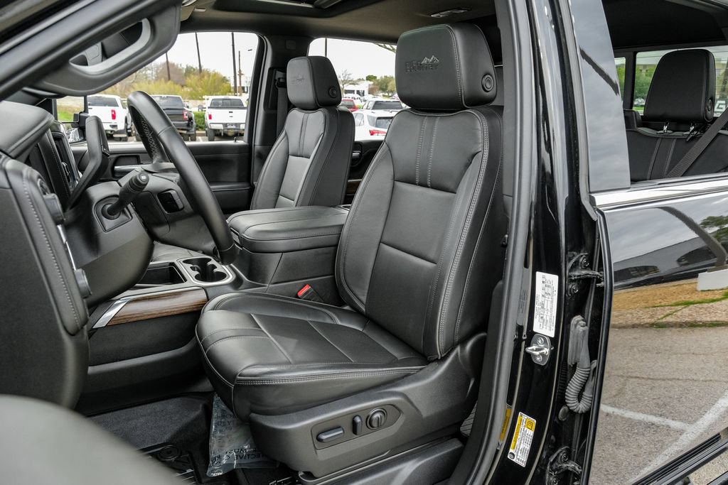Used 2023 Chevrolet Silverado 3500 High Country w/ Z71 Off-Road Package AWD/4WD image 40