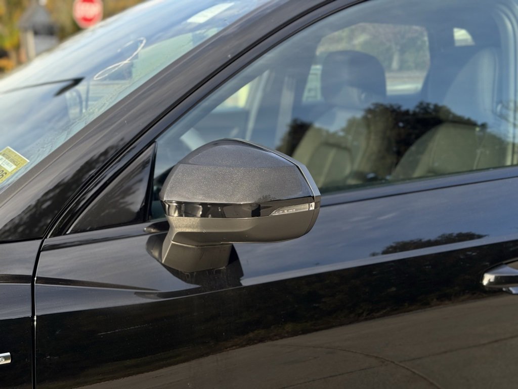 New 2025 Audi Q3 2.0T Premium image 16