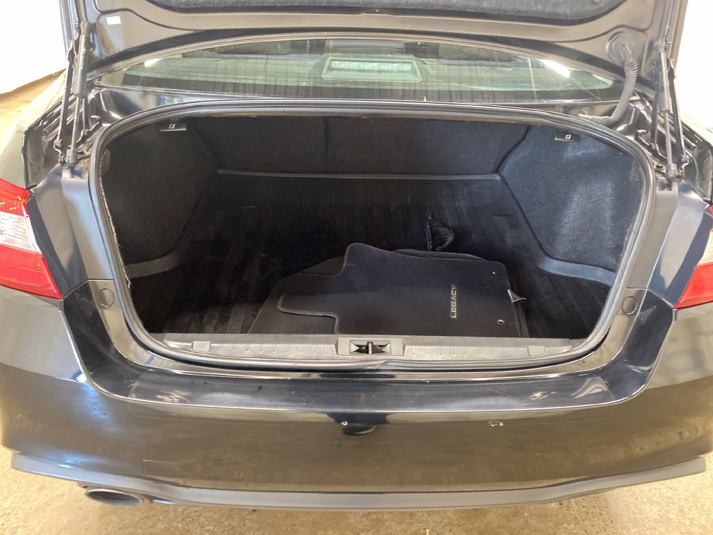 Used 2018 Subaru Legacy 2.5i Premium w/ Popular Package #1 AWD/4WD image 15