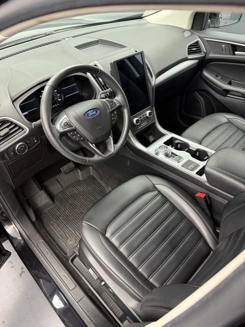 Used 2022 Ford Edge SEL w/ Convenience Package image 46