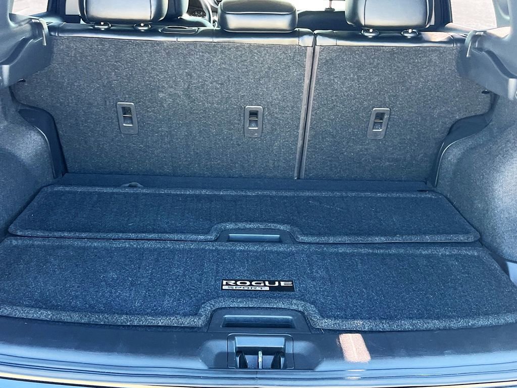 Used 2022 Nissan Rogue Sport SL w/ Premium Package image 28