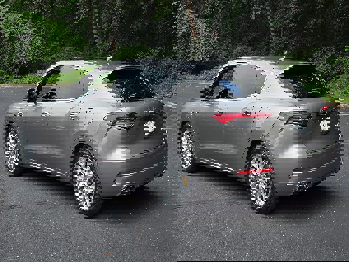 Used 2022 Maserati Levante GT image 4