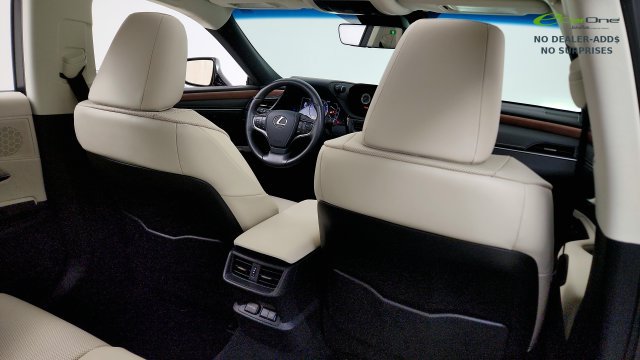 Used 2025 Lexus ES 350 w/ Premium Package FWD image 43