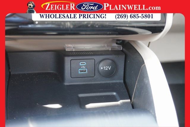 Used 2022 Ford Escape SE image 19