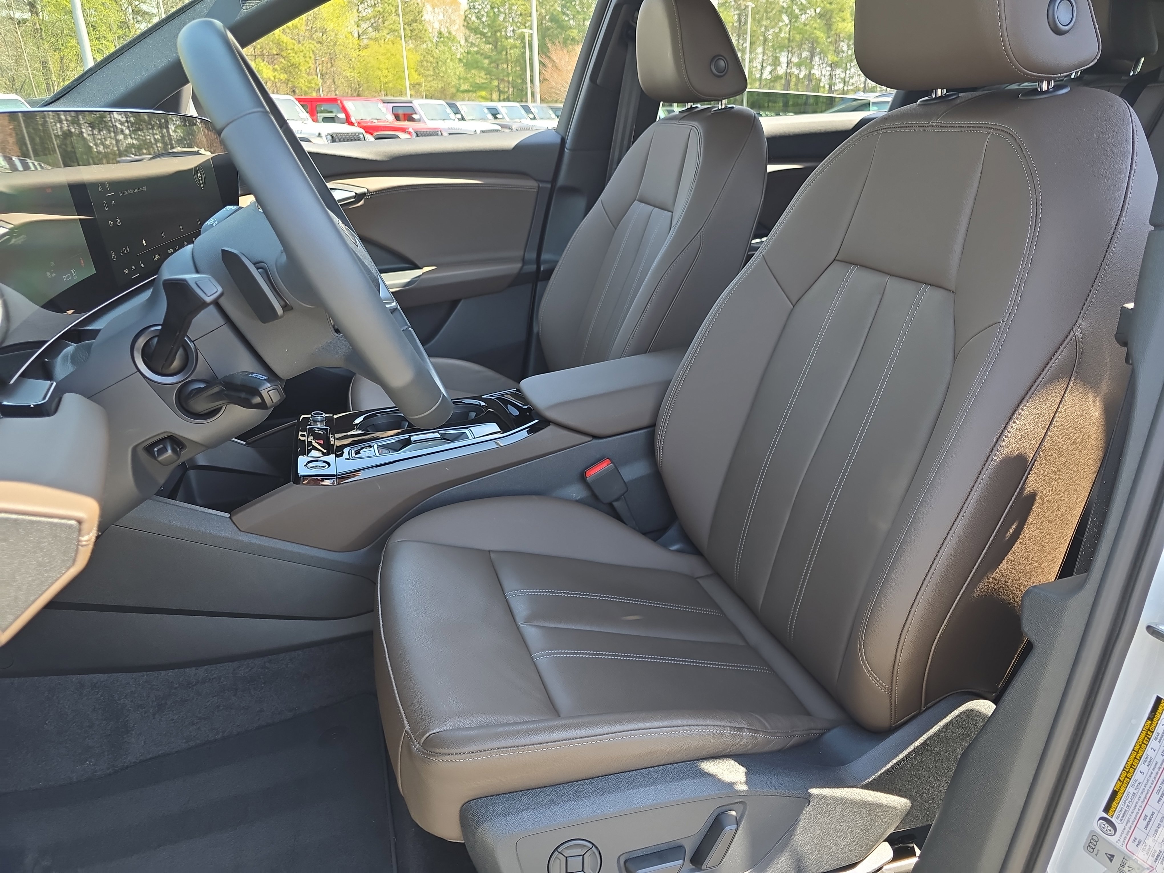 Certified 2025 Audi Q6 e-tron Premium Plus w/ Premium Plus image 15