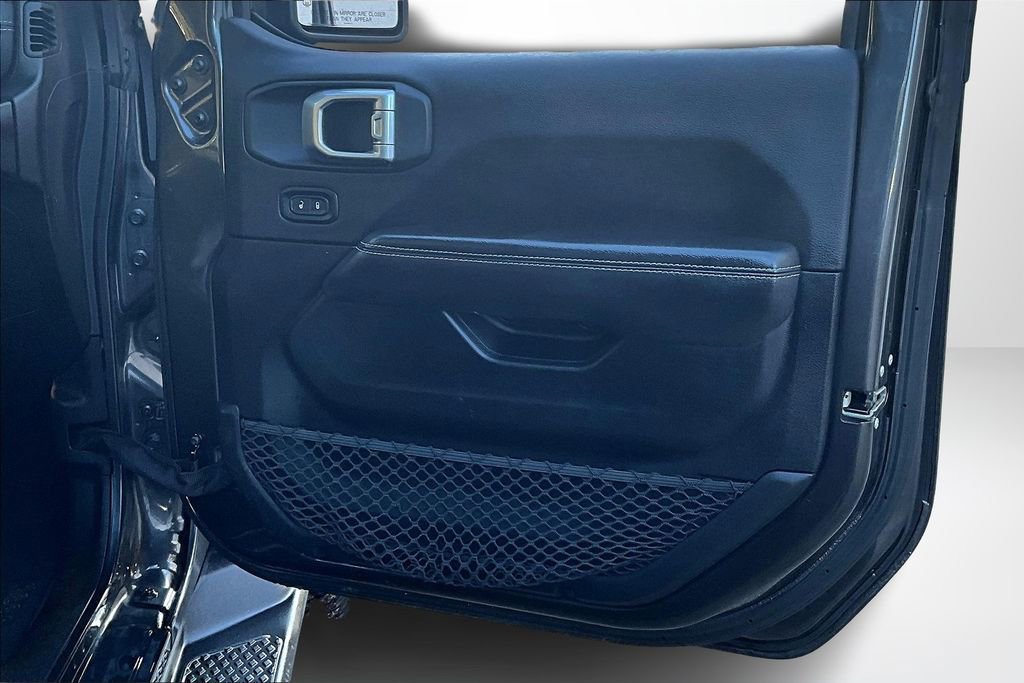 Used 2020 Jeep Gladiator Overland w/ LED Lighting Group image 25