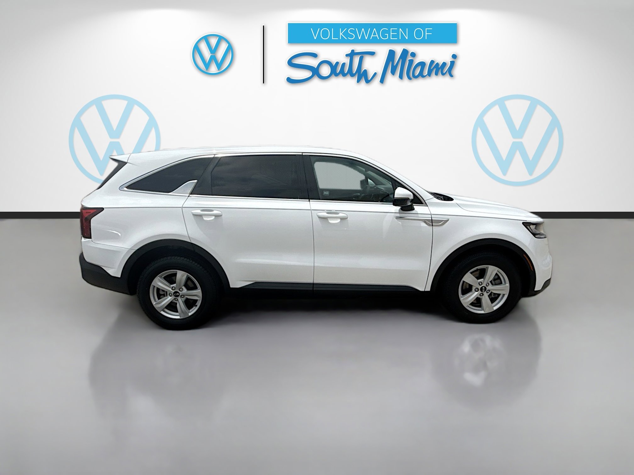 Used 2021 Kia Sorento LX FWD image 8