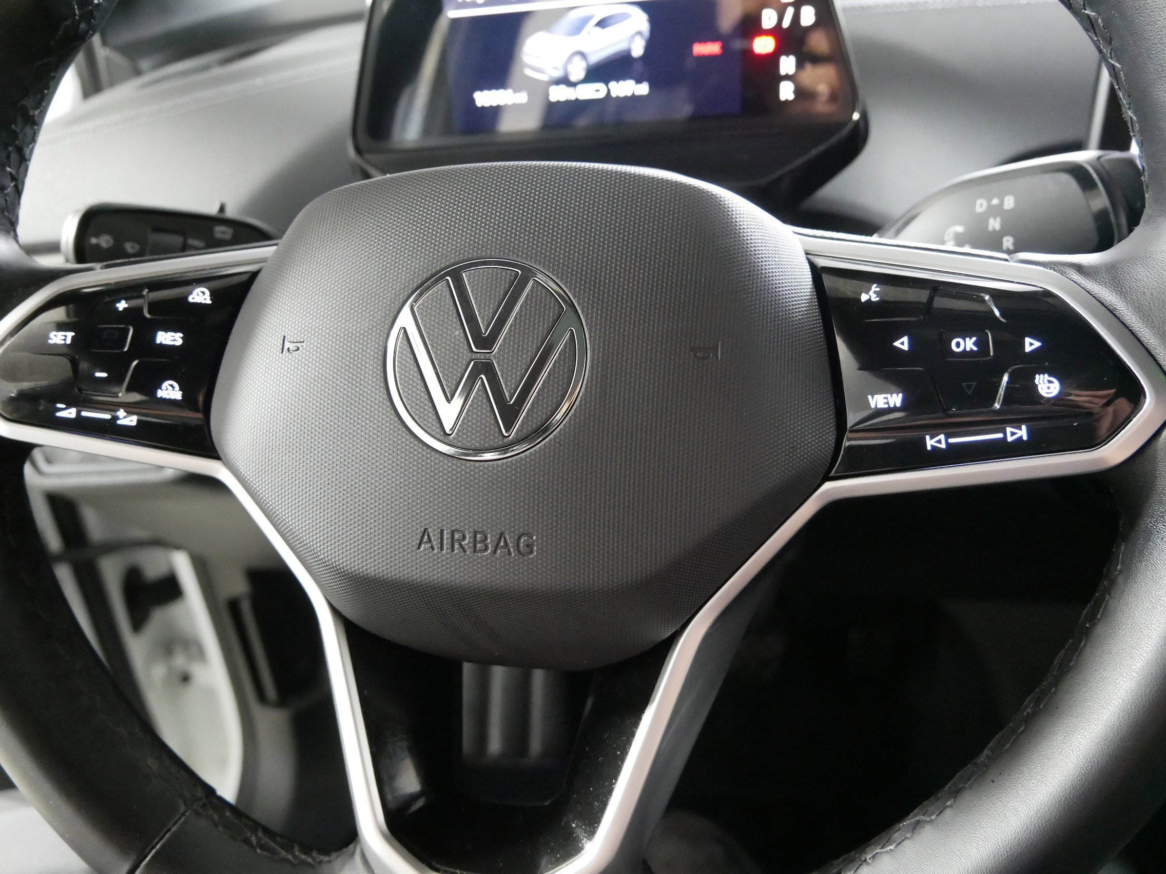 Used 2024 Volkswagen ID.4 Pro S image 25