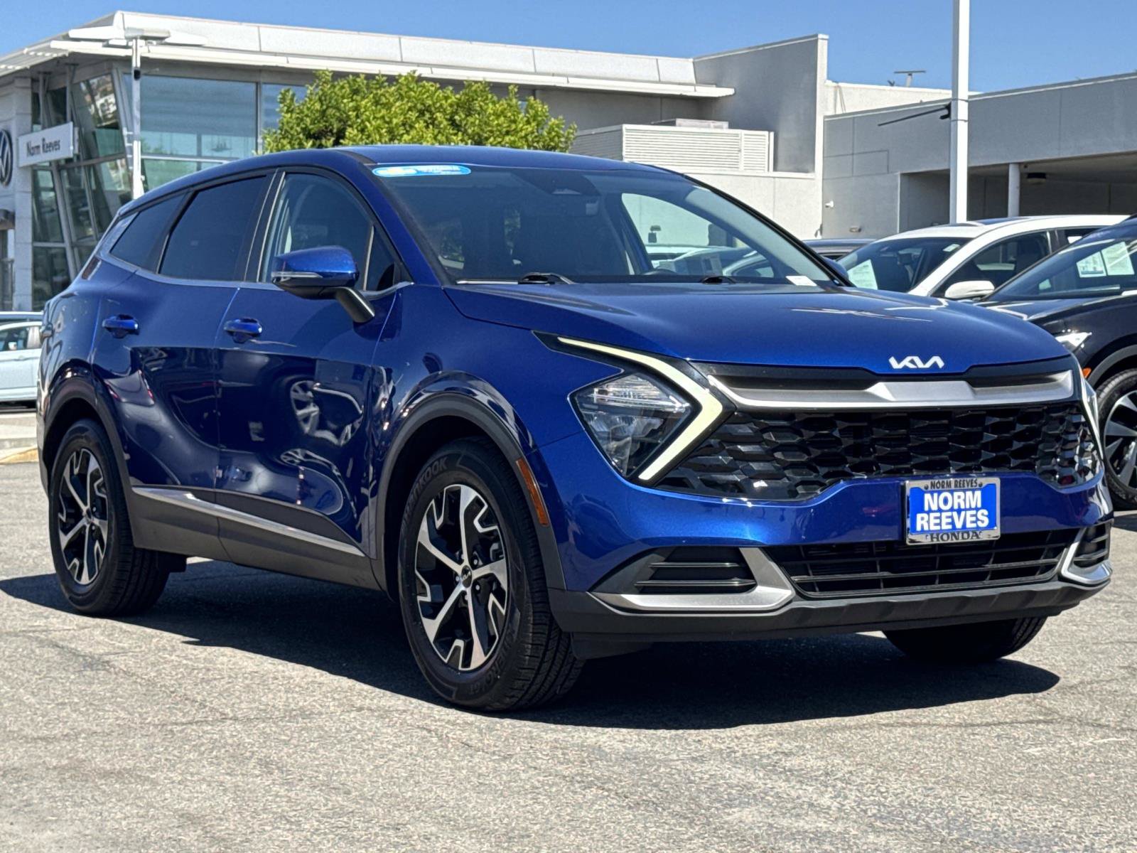 Used 2023 Kia Sportage EX FWD image 7