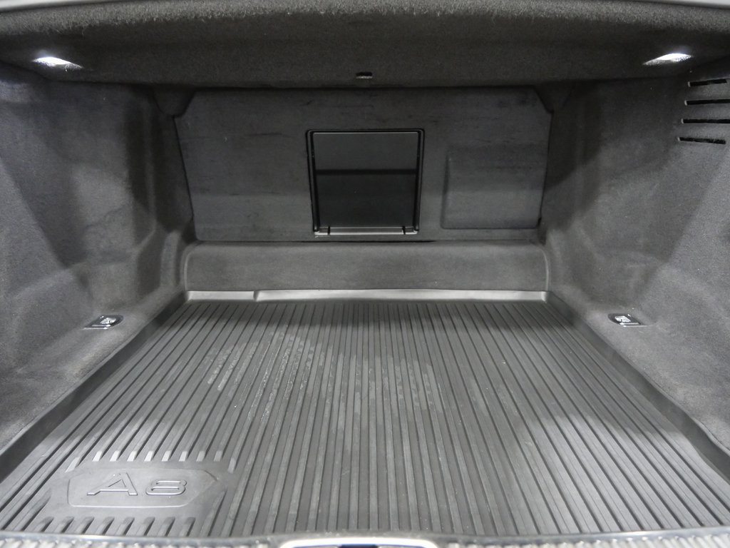 Used 2021 Audi A8 L 3.0T w/ Executive Plus Package image 24