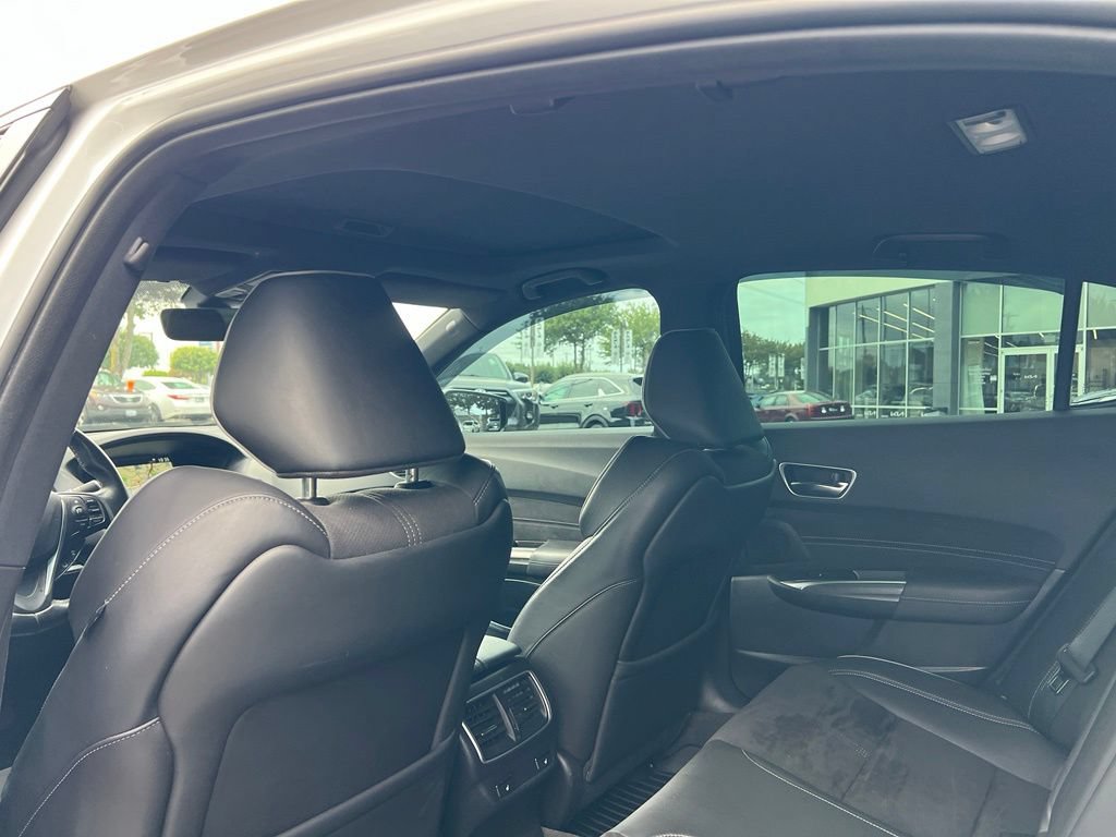 Used 2019 Acura TLX w/ Technology & A-SPEC Package FWD image 11