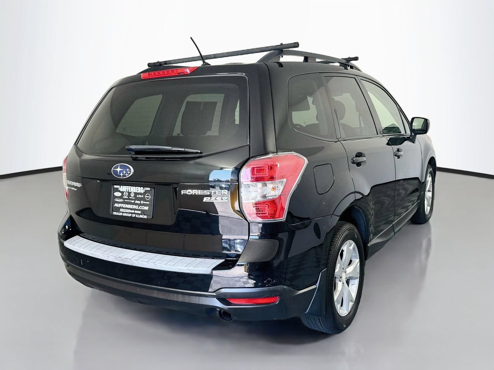 Used 2015 Subaru Forester 2.5i Premium w/ Protection Package #1 AWD/4WD image 7