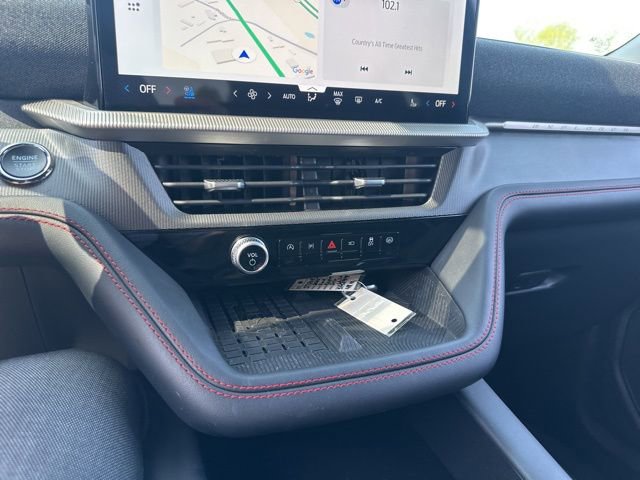 Used 2025 Ford Explorer ST image 41