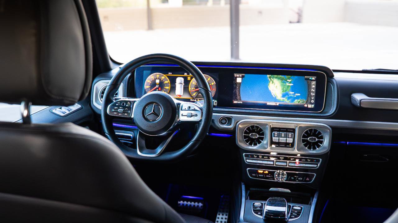 Used 2024 Mercedes-Benz G 550 image 28