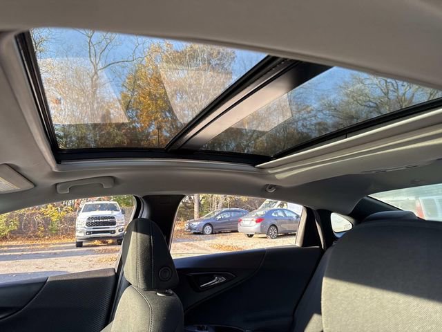 Used 2023 Chevrolet Malibu LT image 24