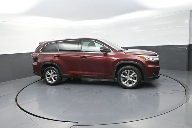 Used 2015 Toyota Highlander XLE image 79