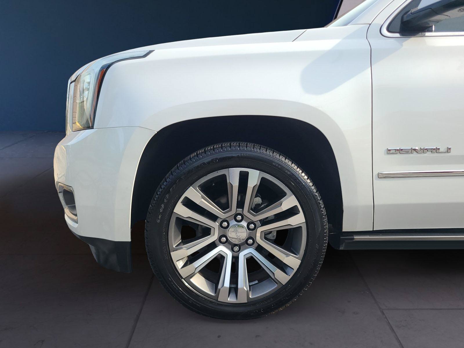 Used 2018 GMC Yukon Denali w/ Denali Ultimate Package RWD image 9