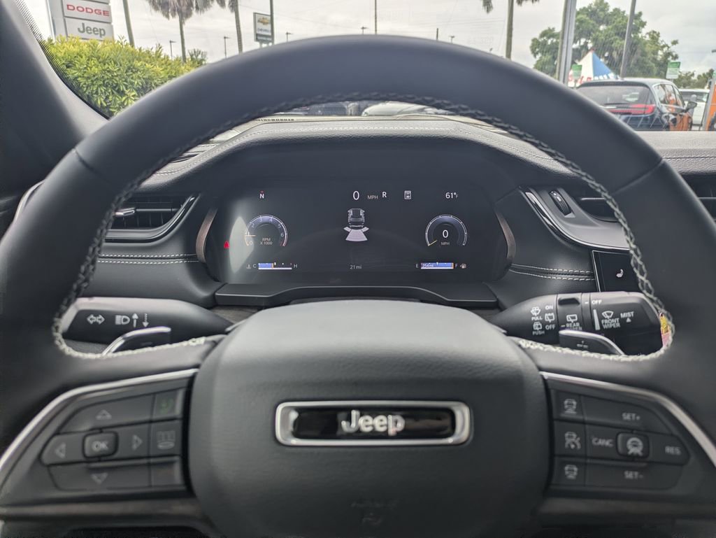 New 2026 Jeep Grand Cherokee Altitude RWD image 30