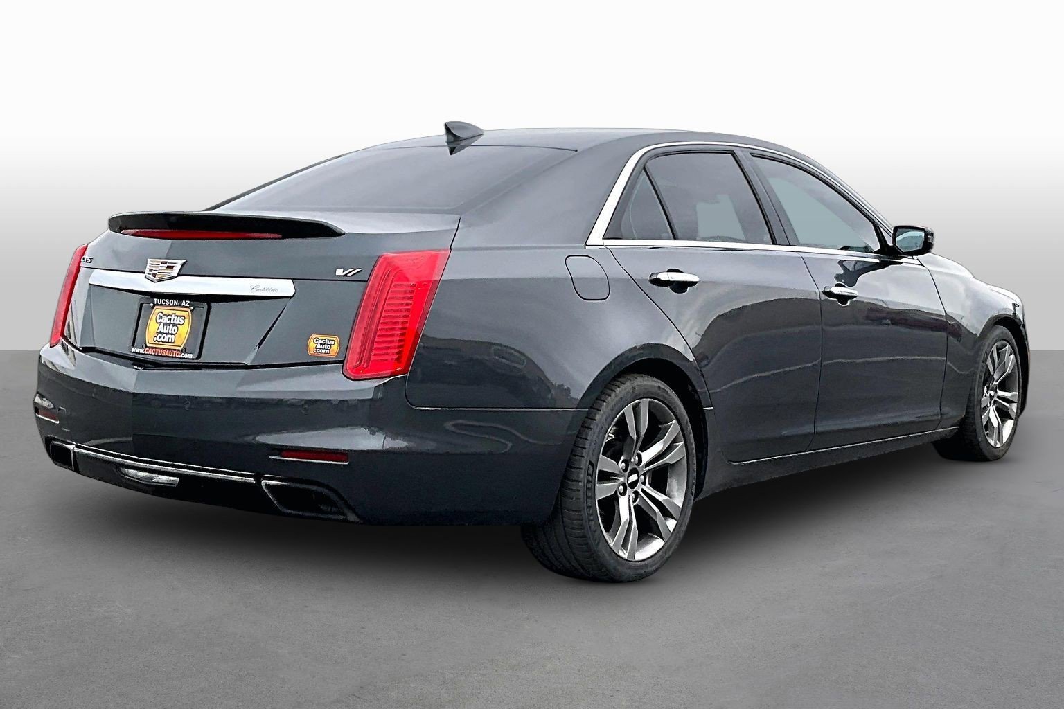 Used 2016 Cadillac CTS Vsport RWD image 2