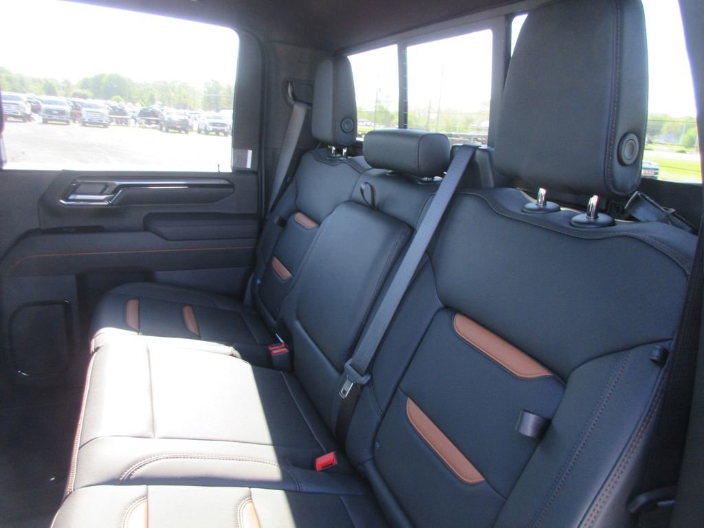 New 2026 GMC Sierra 3500 AT4 w/ AT4 Premium Plus Package AWD/4WD image 13