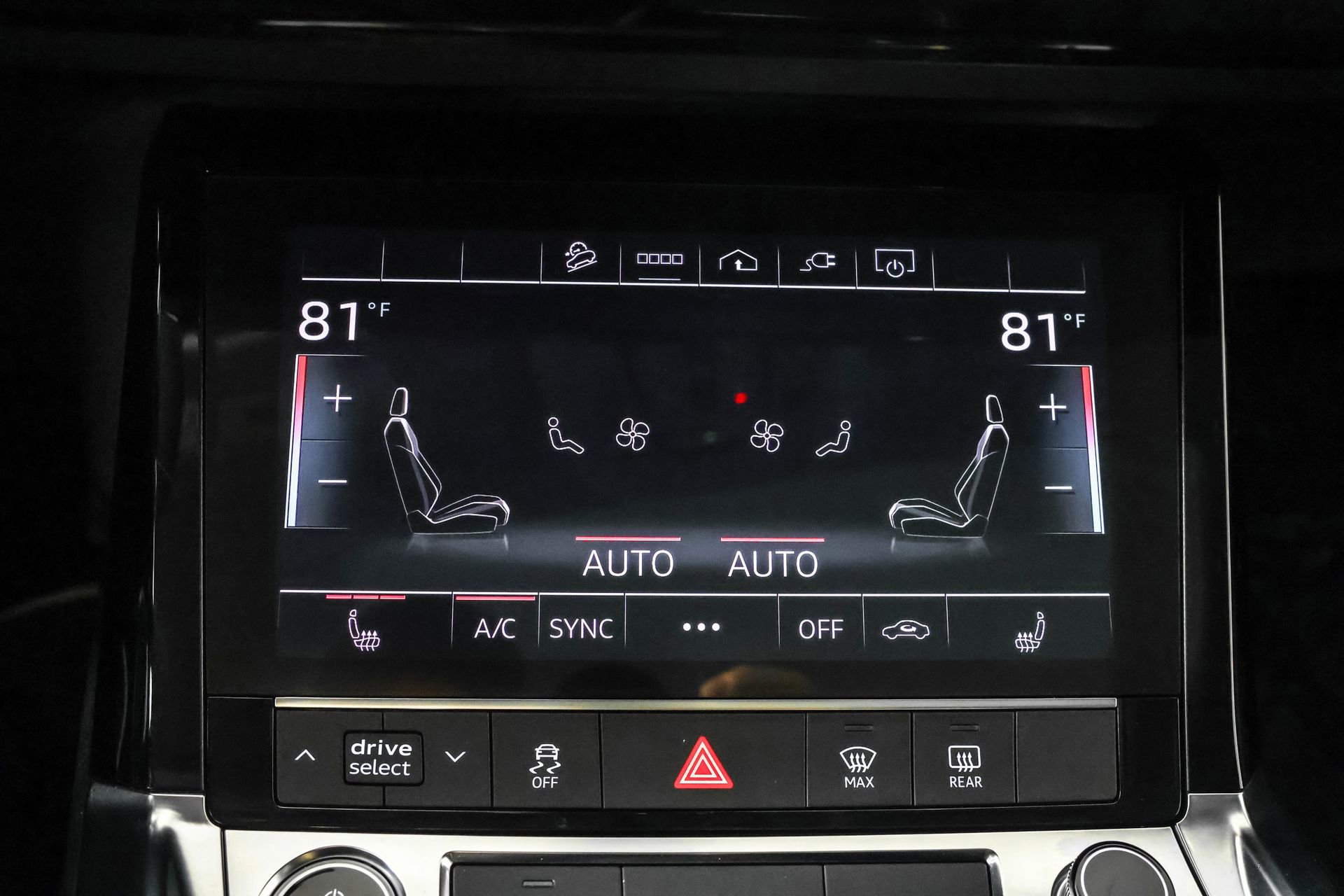 Used 2023 Audi e-tron Premium image 31