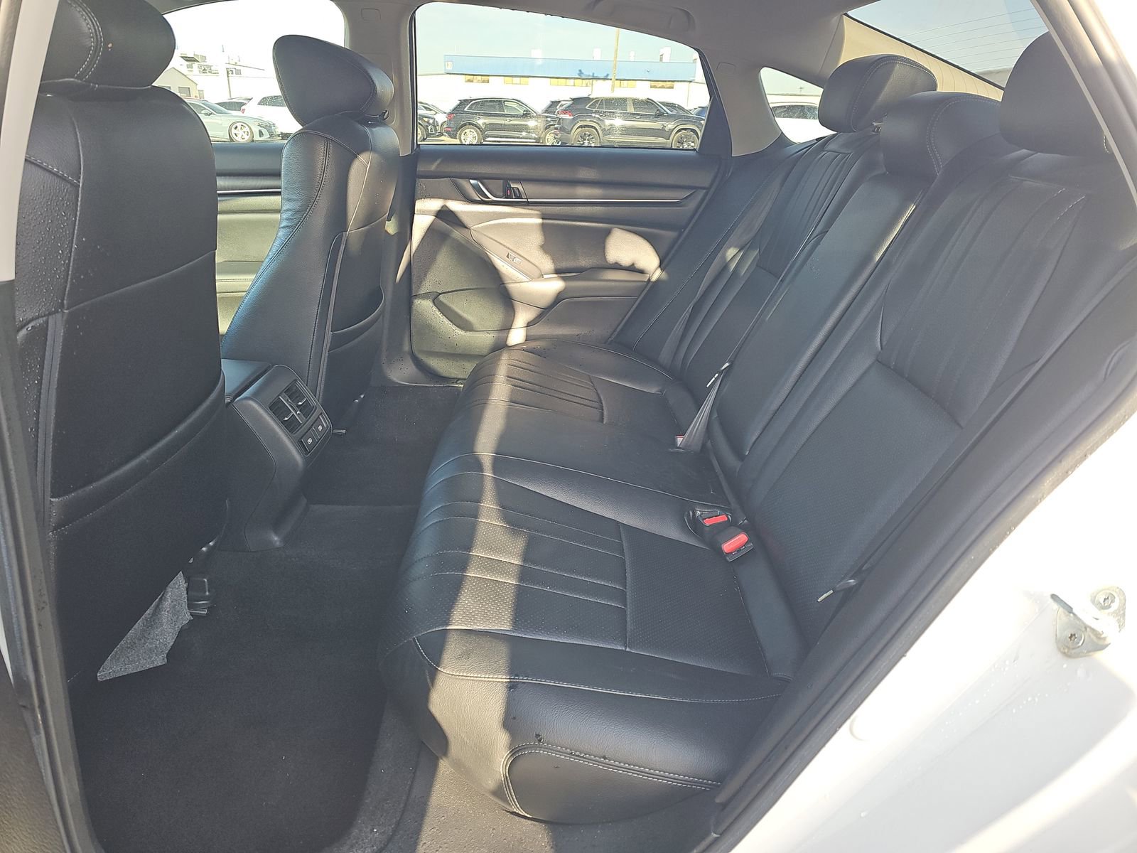 Used 2021 Honda Accord EX image 10